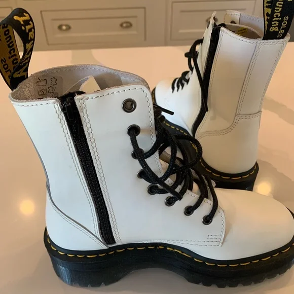 Dr. Martens Jadon White Platform - Picture 8 of 9